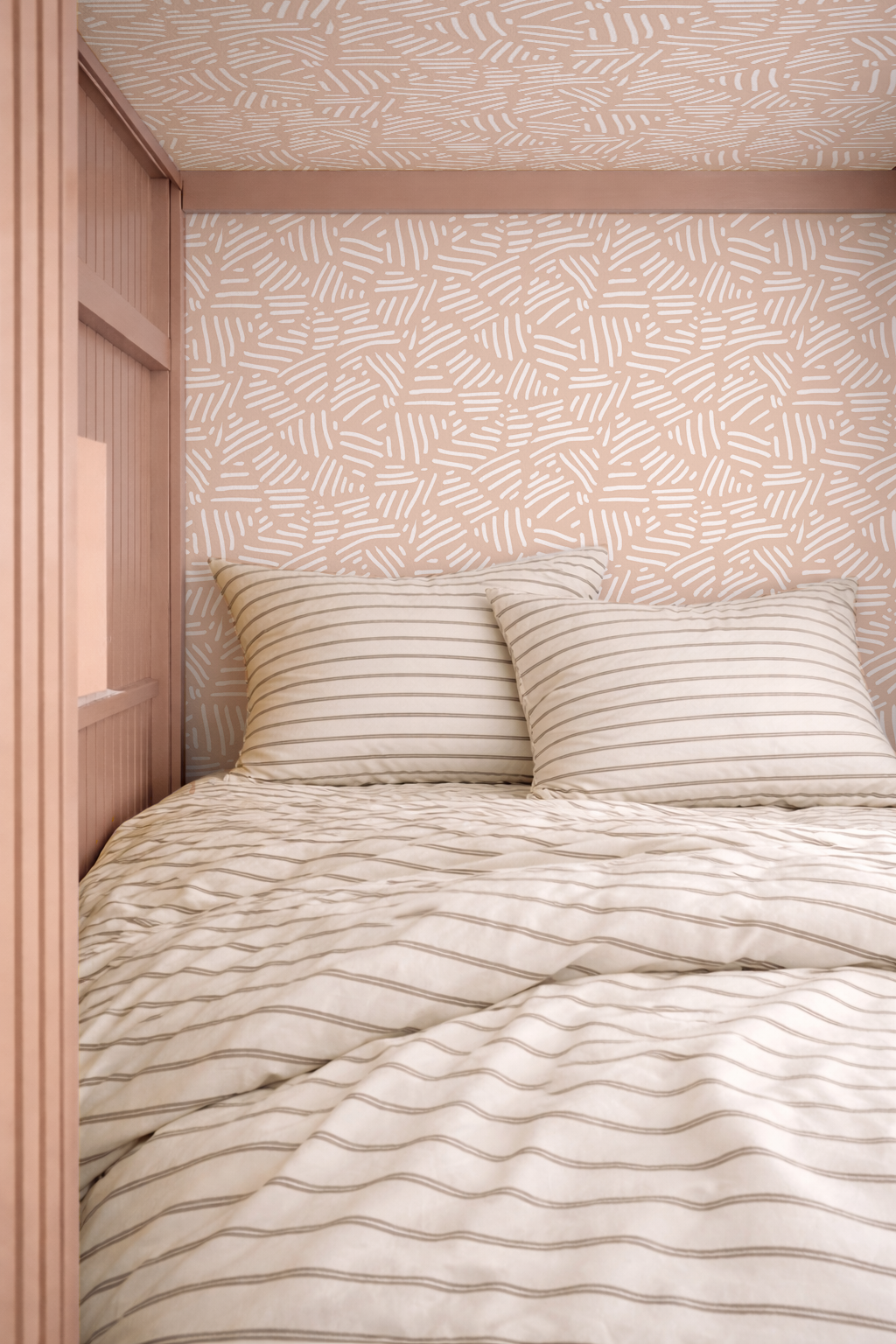 Simple Stripes Wallpaper, peach