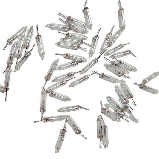 Incandescent 2.5 Volt Mini Lamps from The Country Christmas Loft, clear glass, pack of 50 on Tampa Home & Garden Store