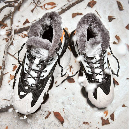 Stevvex men's fur-lined winter boots in black and white with a chunky sole for outdoor hiking on Tampa Home & Garden Store