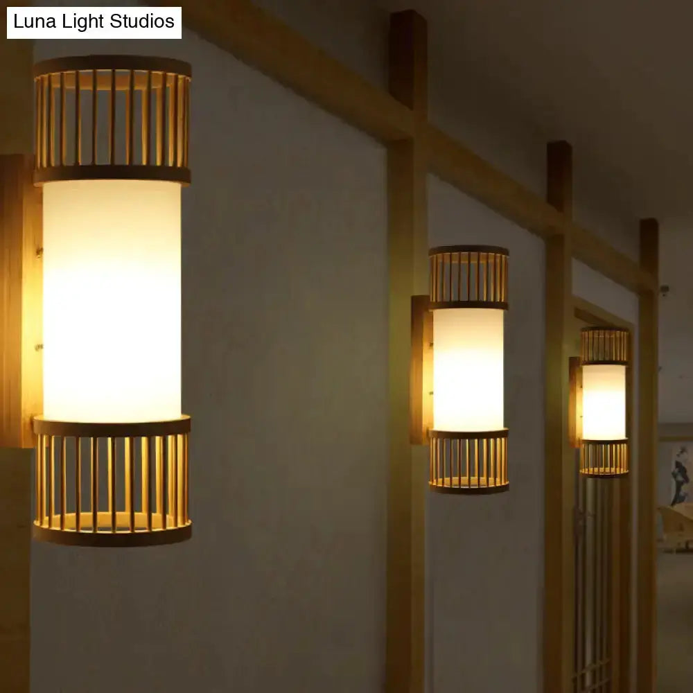 Minimalist Bamboo Cylinder Shade Wall Sconce