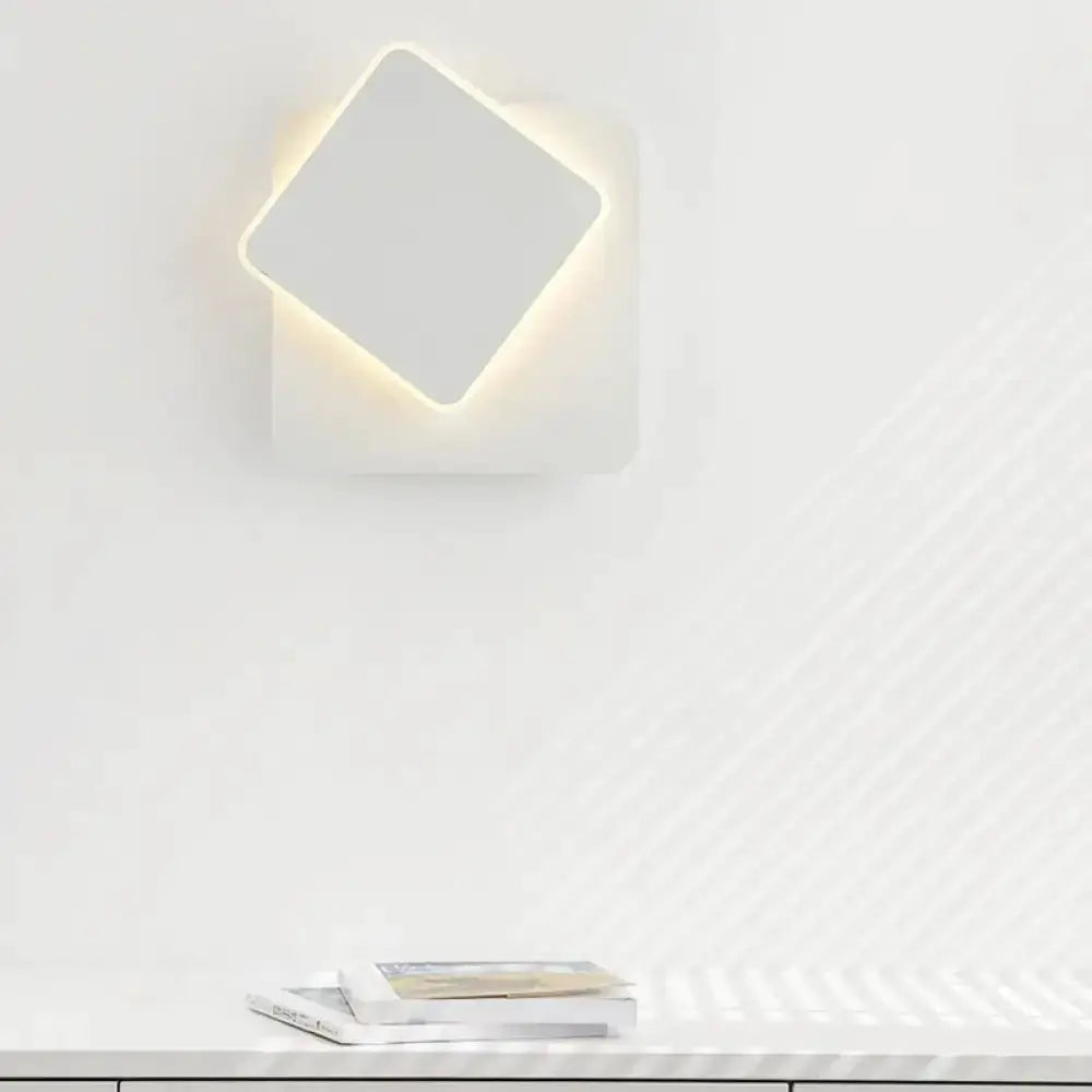 Modern Black and White Minimalist Led Wall Lamp