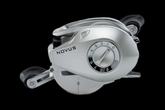 Novus baitcasting reel silver finish with side dial and black handle on Tampa Home & Garden Store