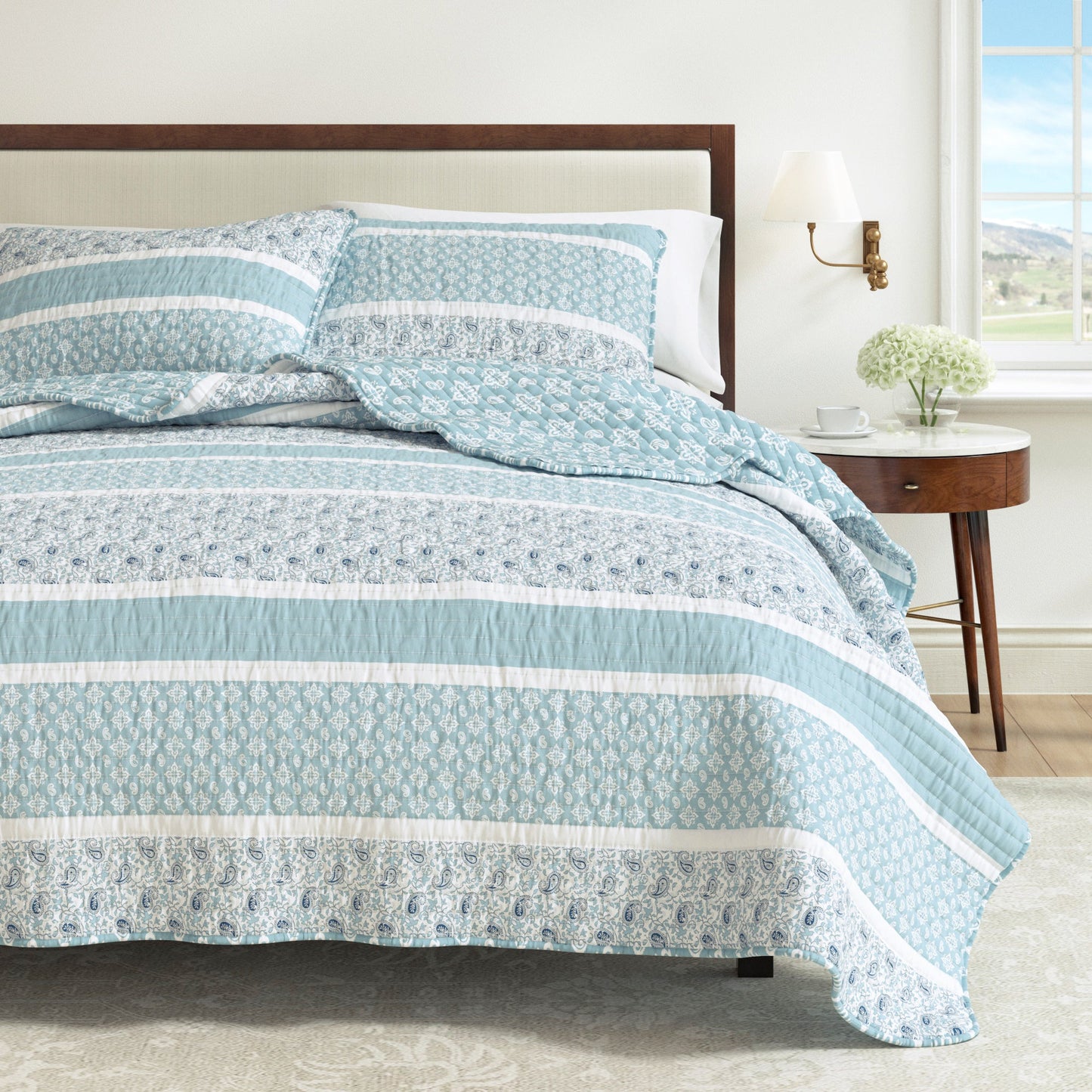 Reversible Paisley Stripe Microfiber Quilt