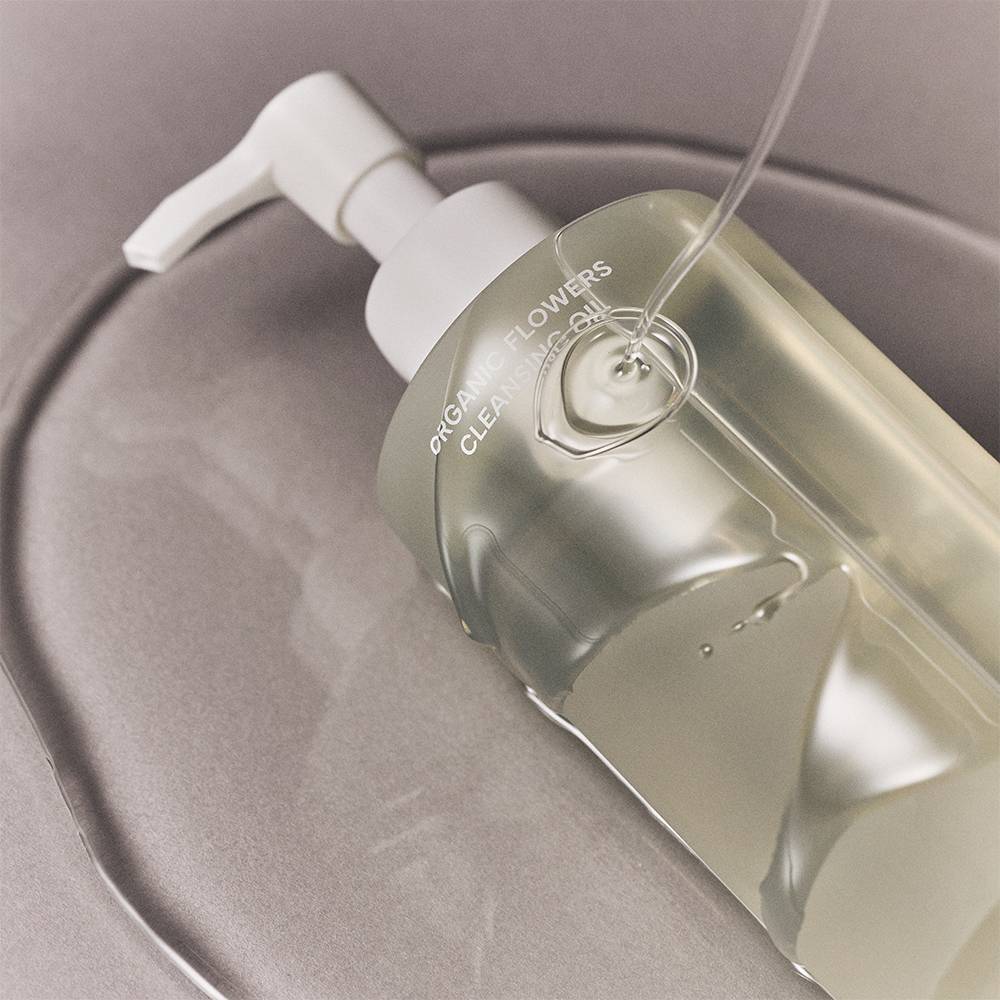 Whamisa Organic Flowers Cleansing Oil bottle with pump, pale green translucent container on Tampa Home & Garden Store