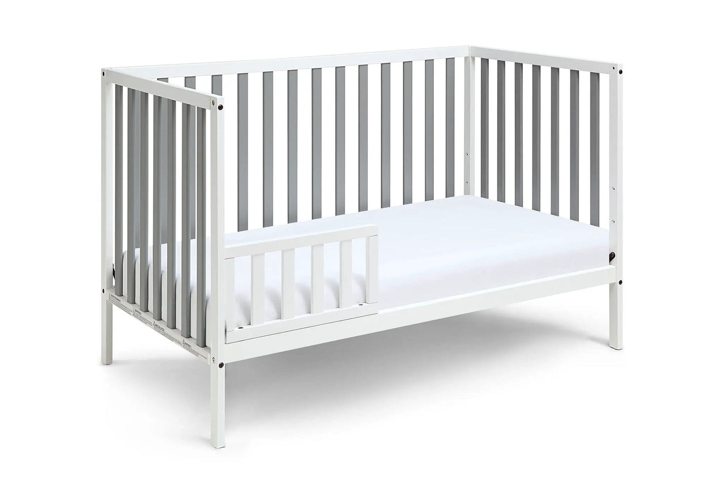 Deux Remi 3 in 1 Convertible Island Crib