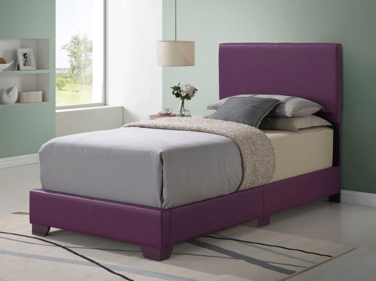 Glory Aaron Queen Platform Bed for a Bedroom