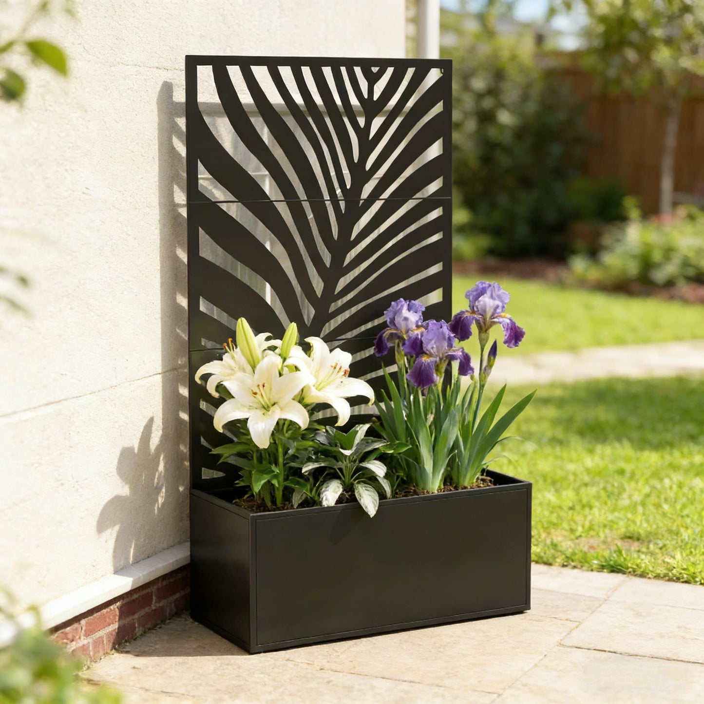 Outdoor Raised Garden Bed and Privacy Screen