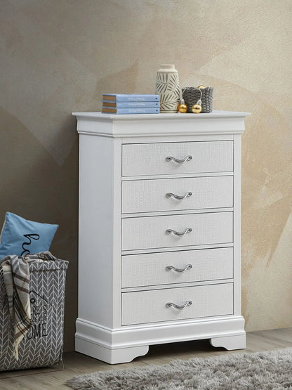 Lorana Chest with Crystal Drawer Pulls Design