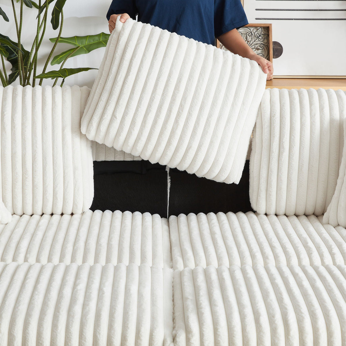 3 Seater Sofa With 2 Ottomans and Storage