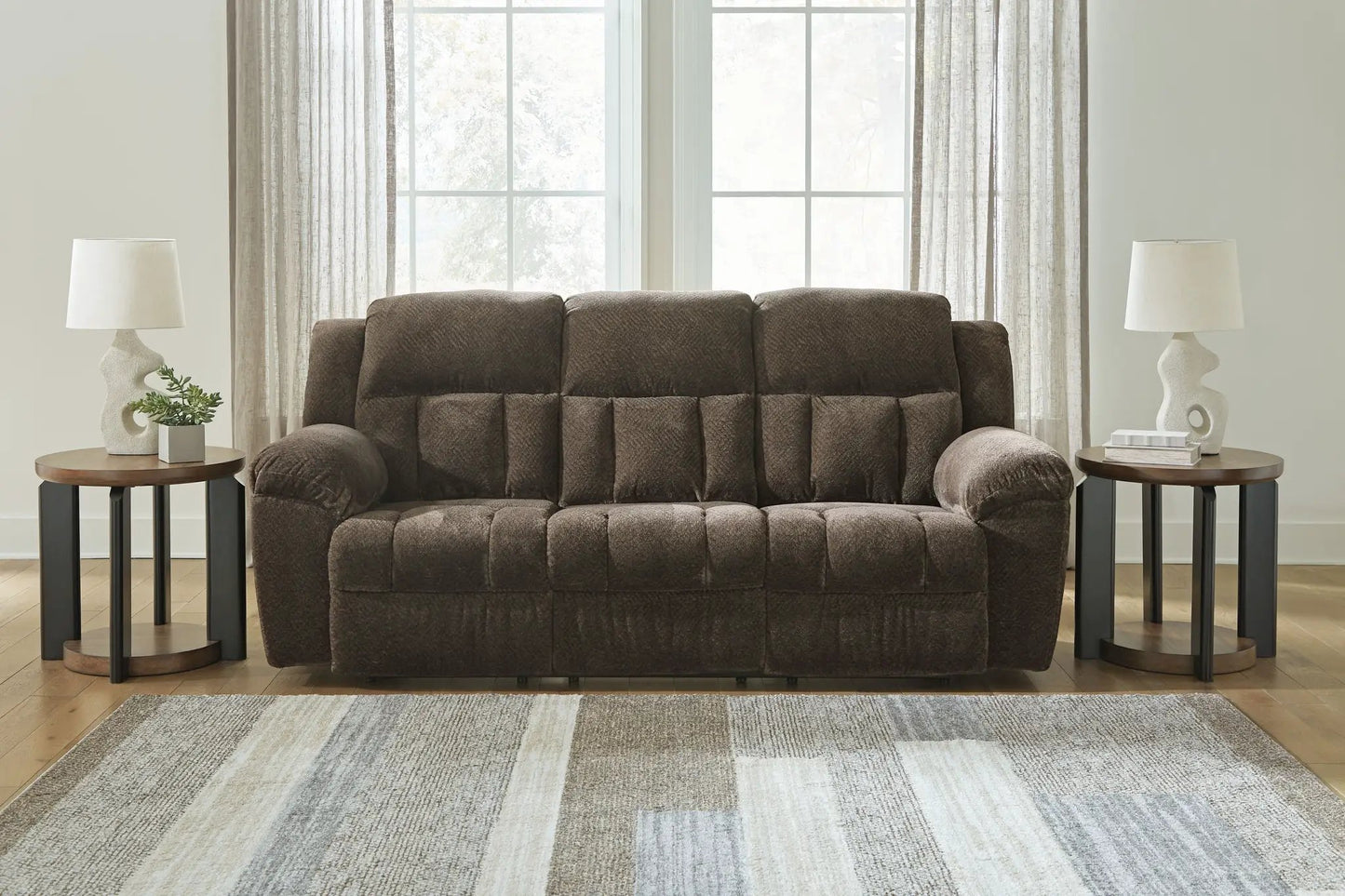 Frohn Reclining Sofa for Cozy Family Living