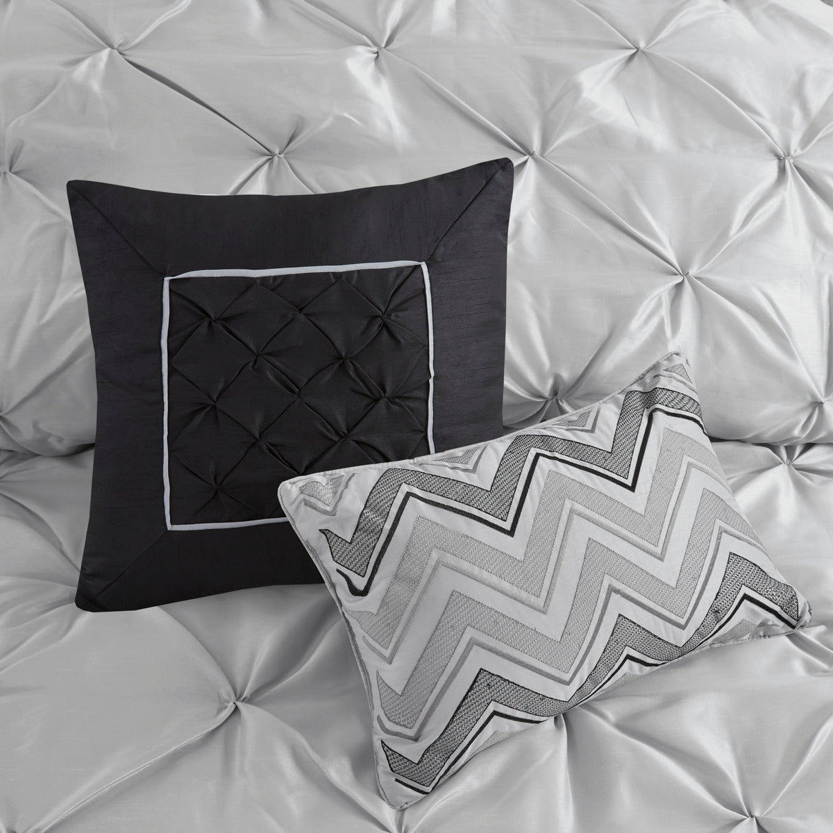 7 Piece Tufted Comforter Set For California King