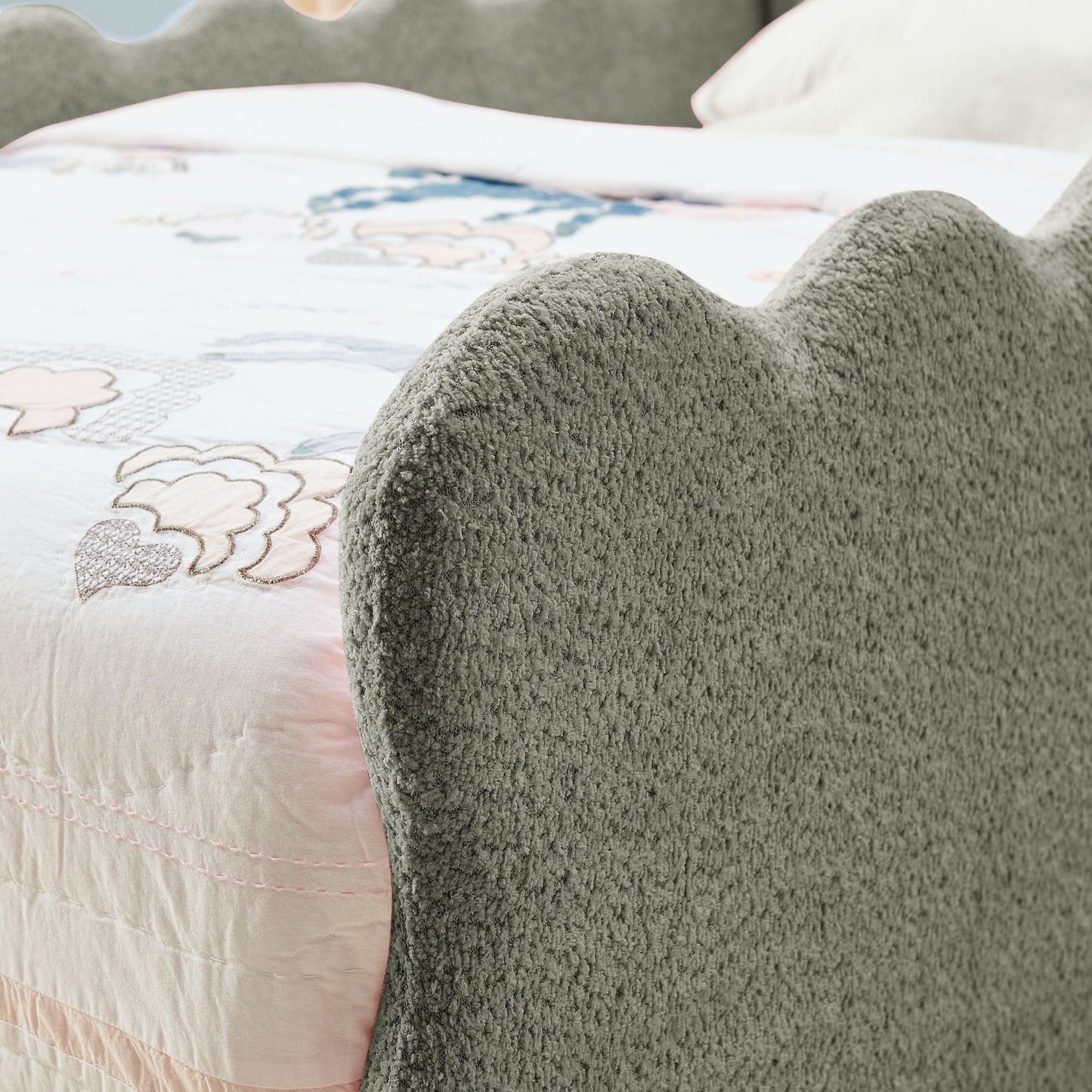 Toddler Dinosaur Bed and Safety Guardrail