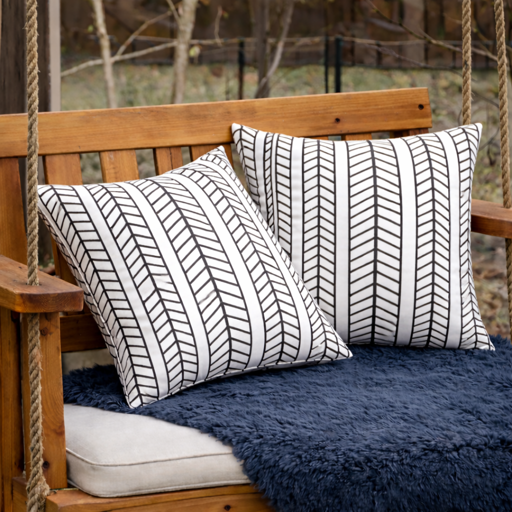 2 Pack Waterproof Outdoor Throw Pillows for Patio