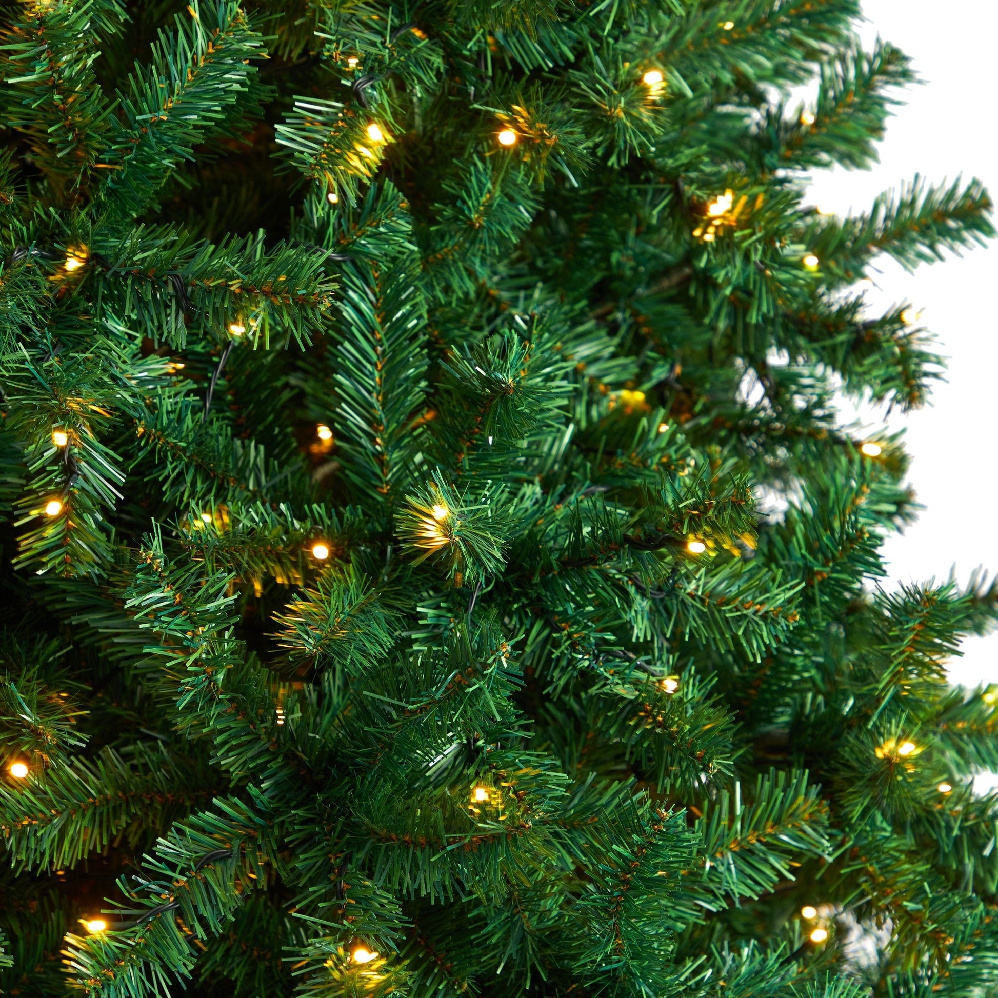 10' Northern Tip Artificial Christmas Tree with 800 Clear LED Lights and 2200 Bendable Branches - Tampa Home & Garden Store
