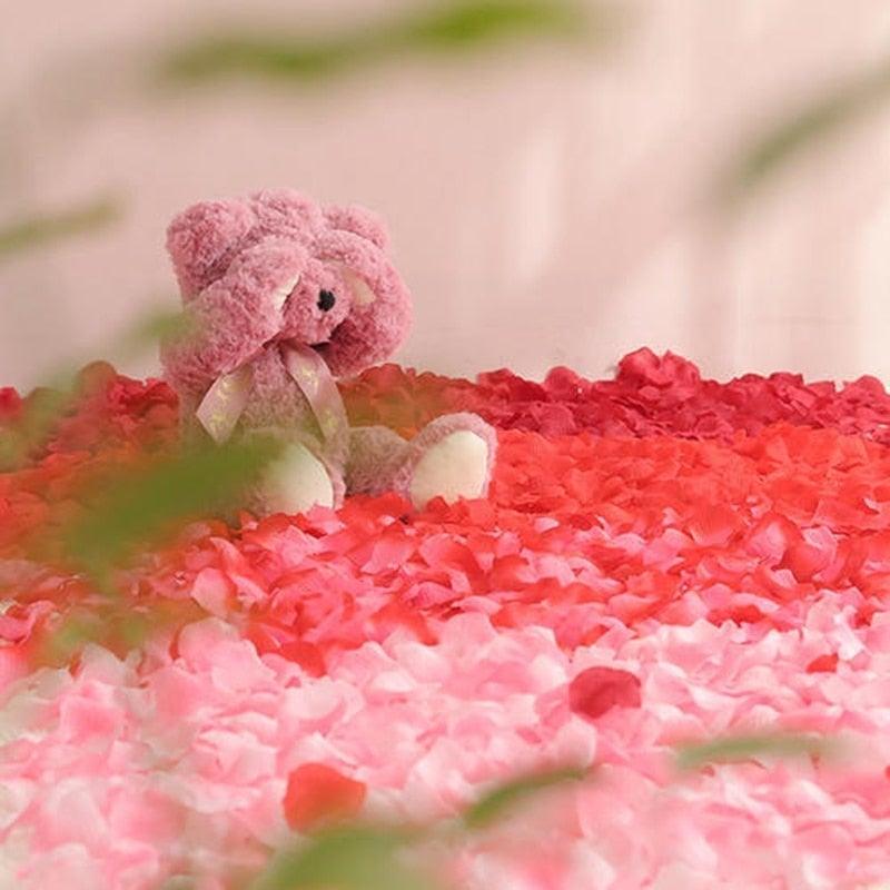1000Pcs fake rose petals pink red around a pink plush teddy bear Stevvex wedding decor on Tampa Home & Garden Store