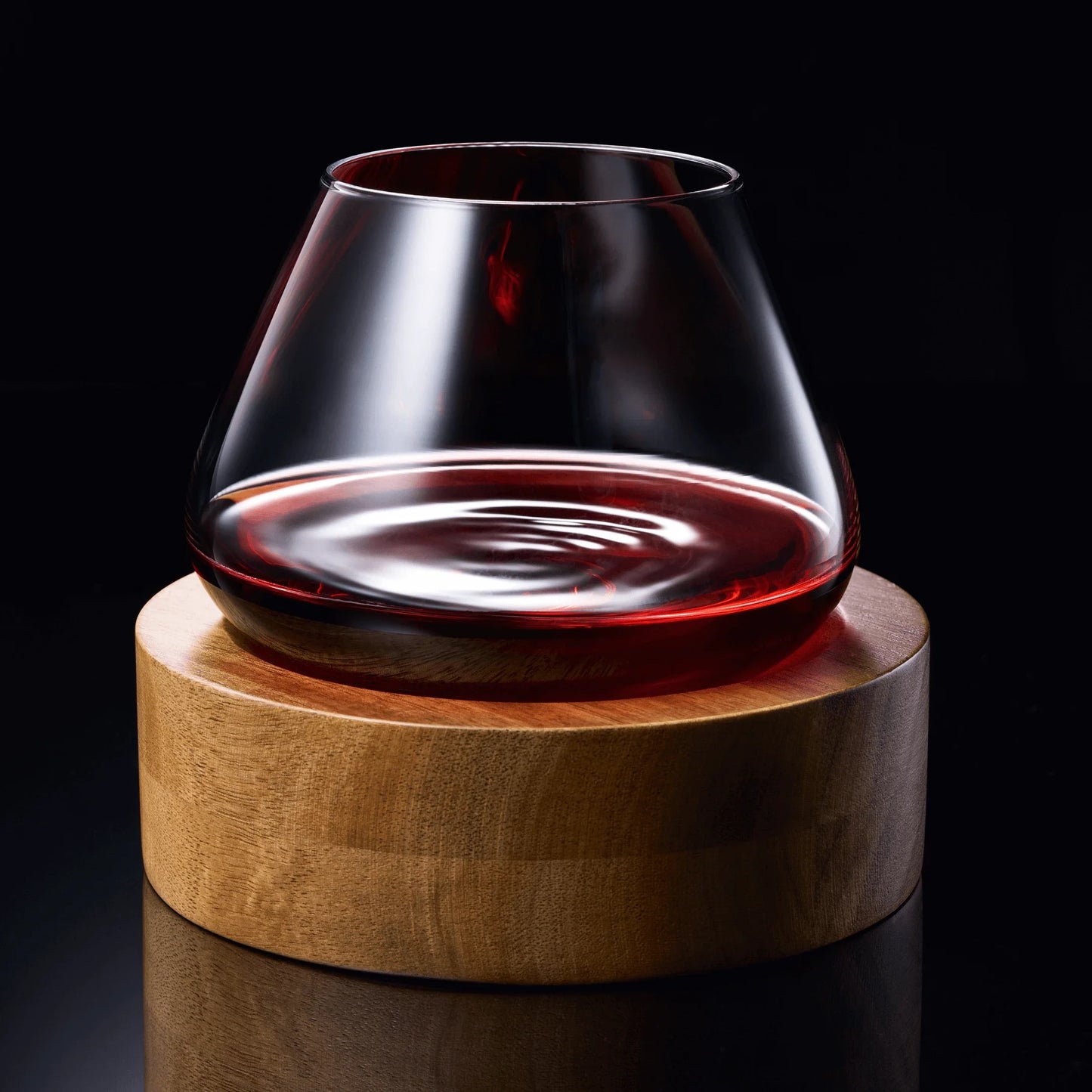 Kami Rotating Crystal Wine Glass with Coaster