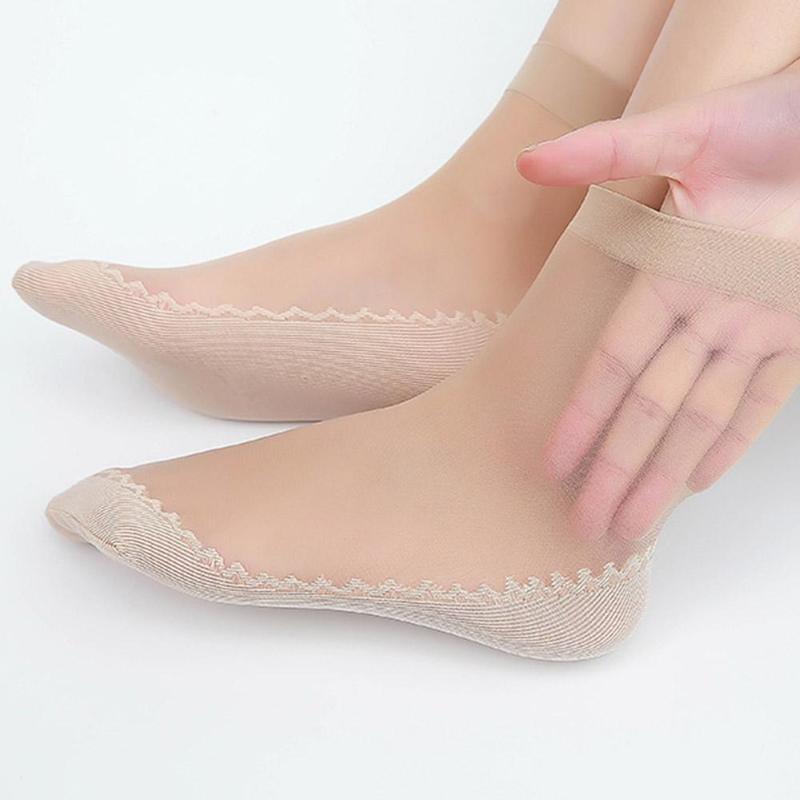 Stevvex beige nude ankle socks with zigzag lace trim, breathable soft cotton bottom on Tampa Home & Garden Store