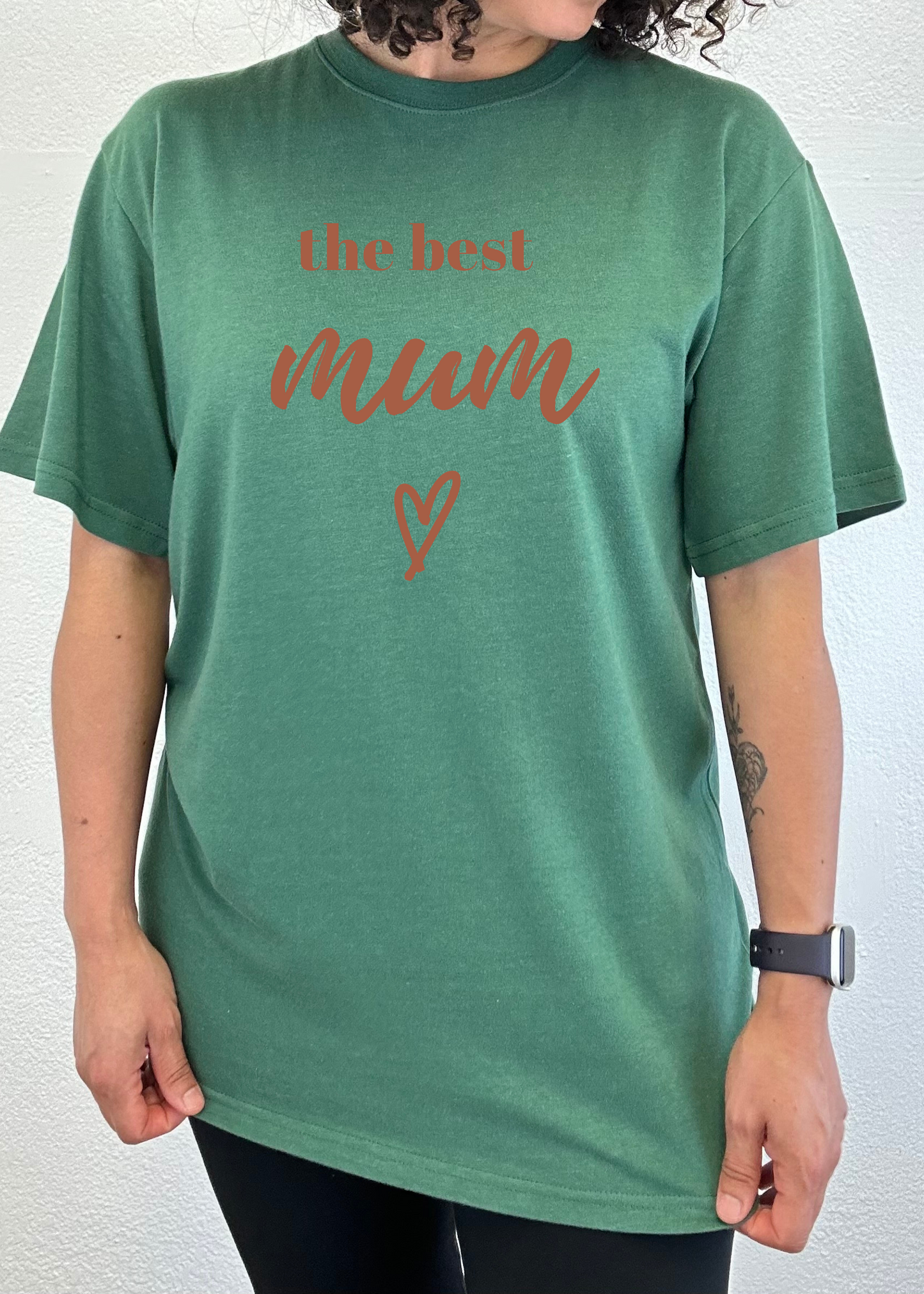 unisex bamboo viscose/organic cotton short sleeve graphic tee the best mum in green by Spun Bamboo on Tampa Home & Garden Store