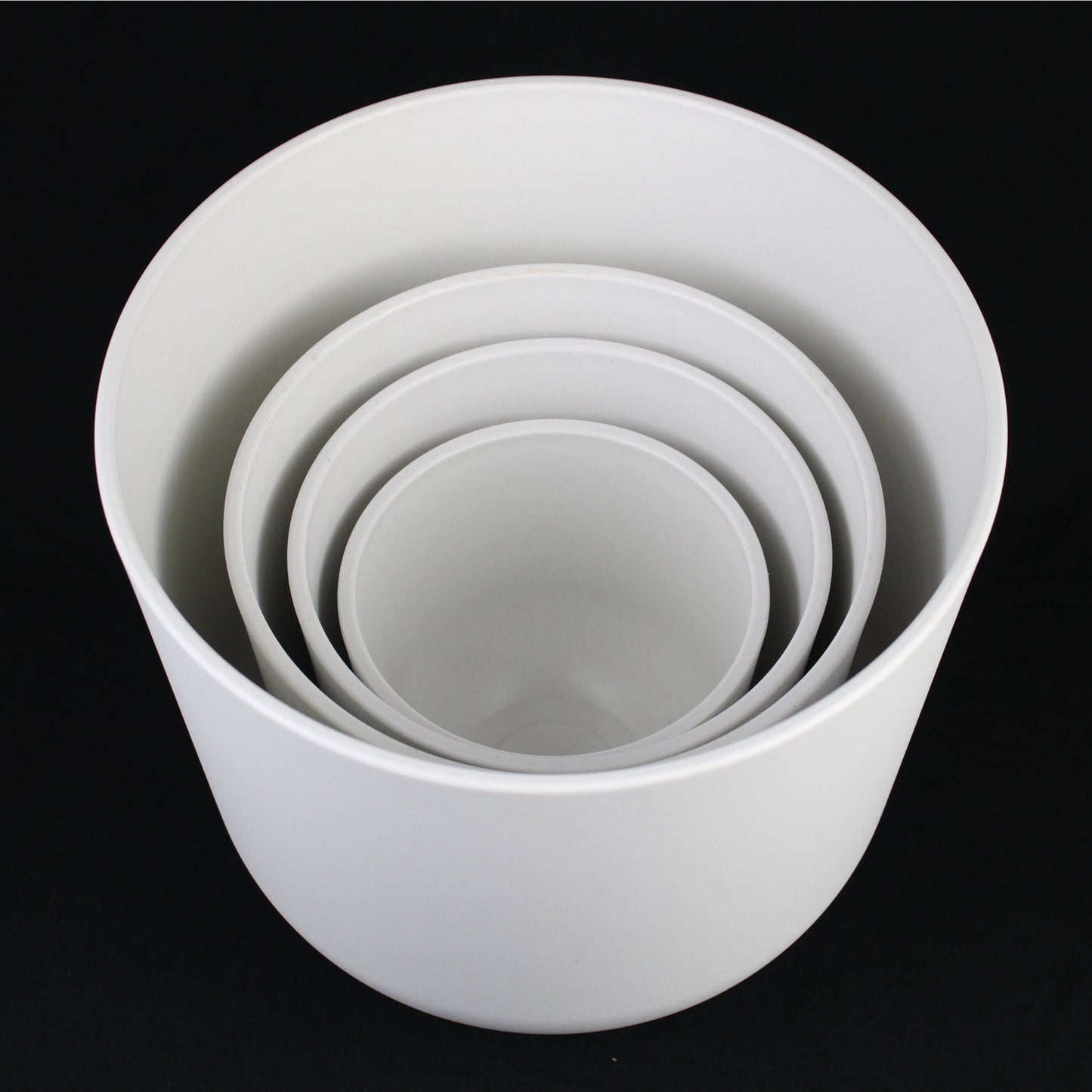 Juego de 4 macetas redondas de plástico blanco – Diseño moderno minimalista