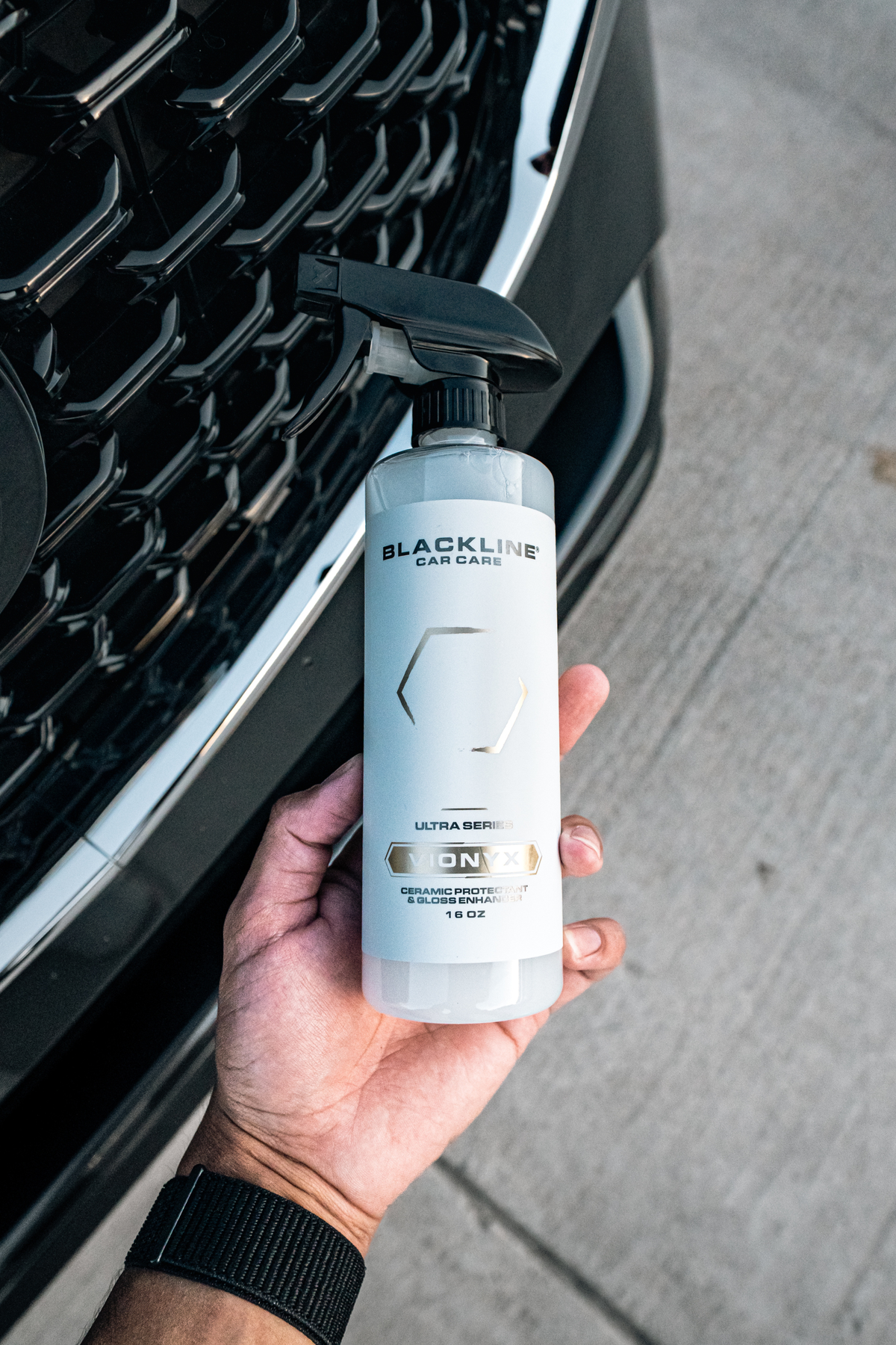 Blackline Car Care VIONYX ceramic protectant spray bottle, white bottle with black trigger 16 oz on Tampa Home & Garden Store