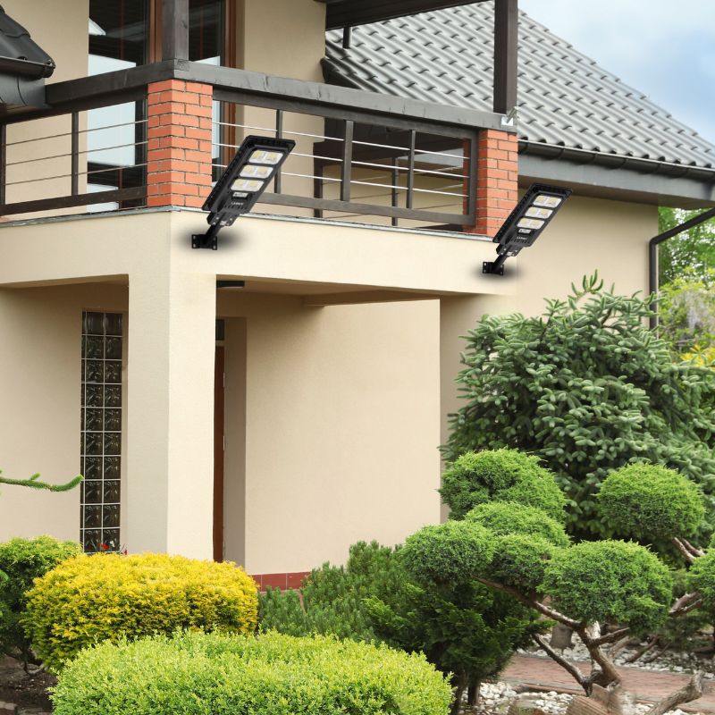 3 Pack 150 W Led solar street lights 15,000 lumens