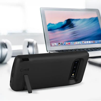 Battery case for Samsung Galaxy S10 with built-in kickstand in black on Tampa Home & Garden Store
