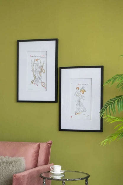 Wall Art Set of Two in Black and White Decor
