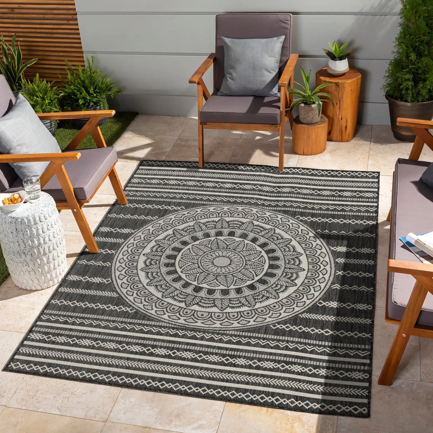 Sunshine Indoor And Outdoor Polypropylene Rug