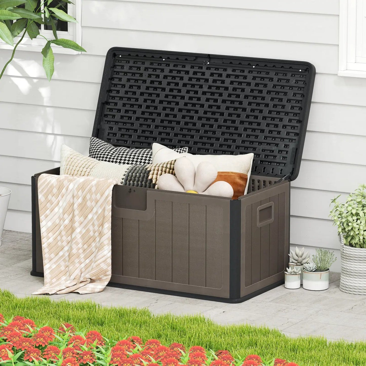 100 Gallon Large Deck Box With Lockable Lid