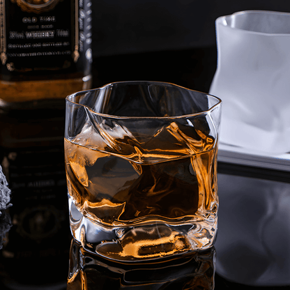 Hoshi Handcrafted Crystal Whisky Glass with Grip