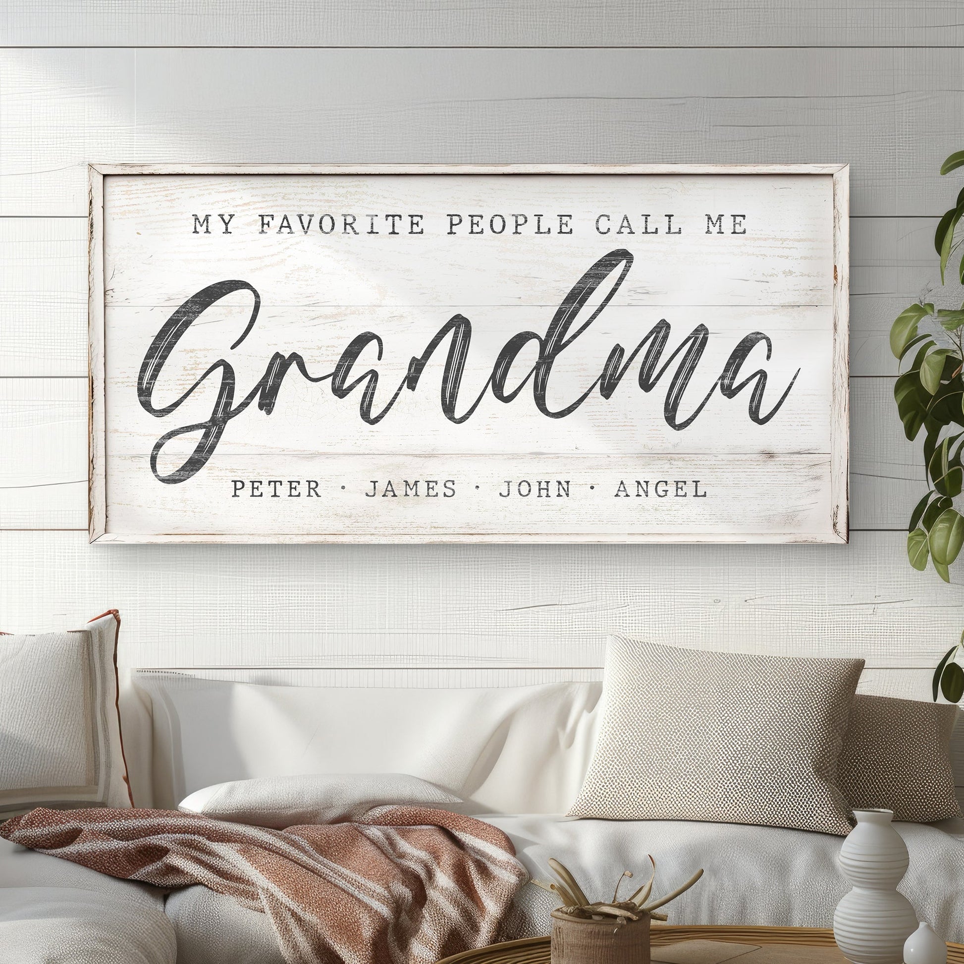 My Favorite People Call Me Grandma Sign II canvas with bold script Grandma on Tampa Home & Garden Store