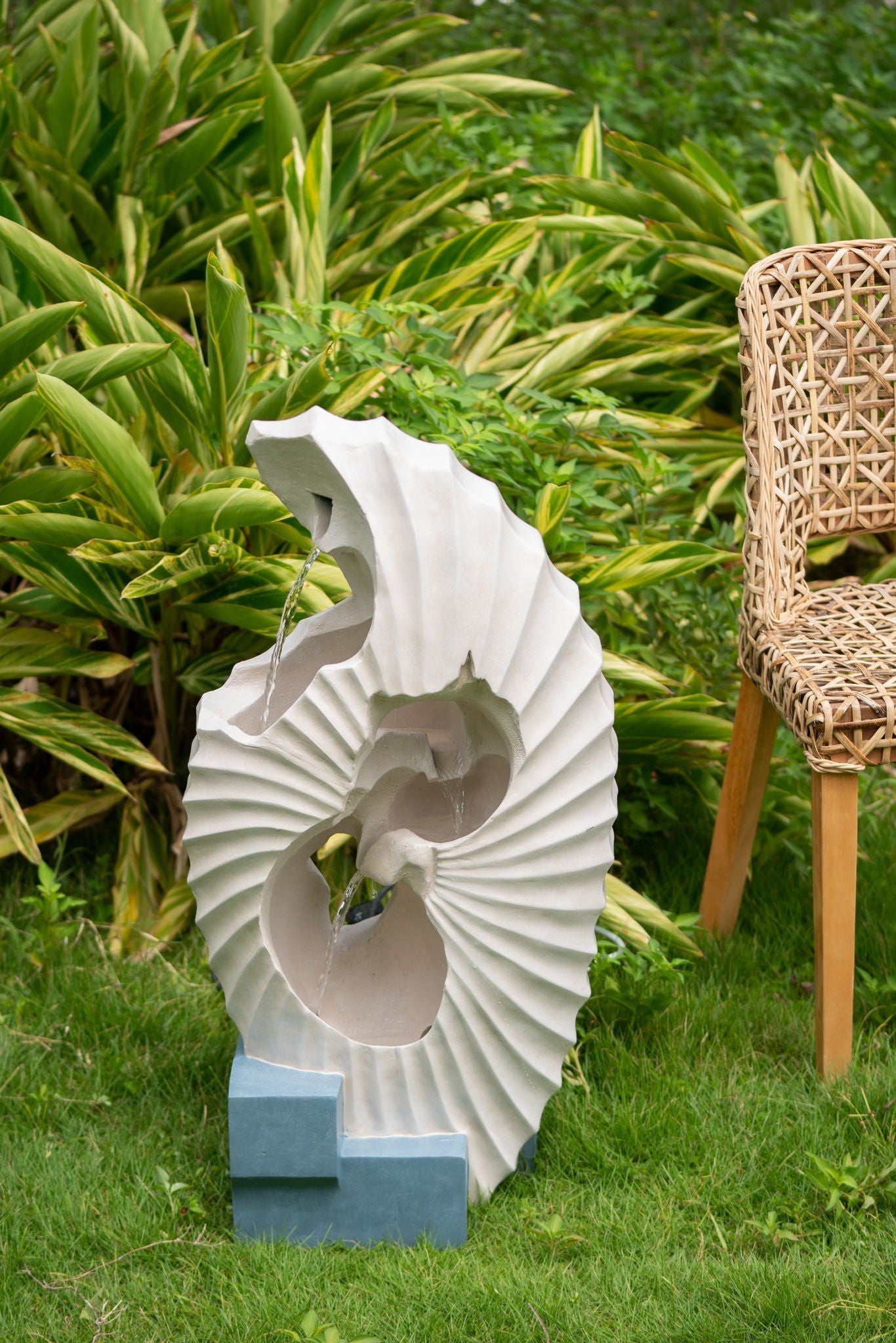 Abstract Water Fountain With Base and Night Light