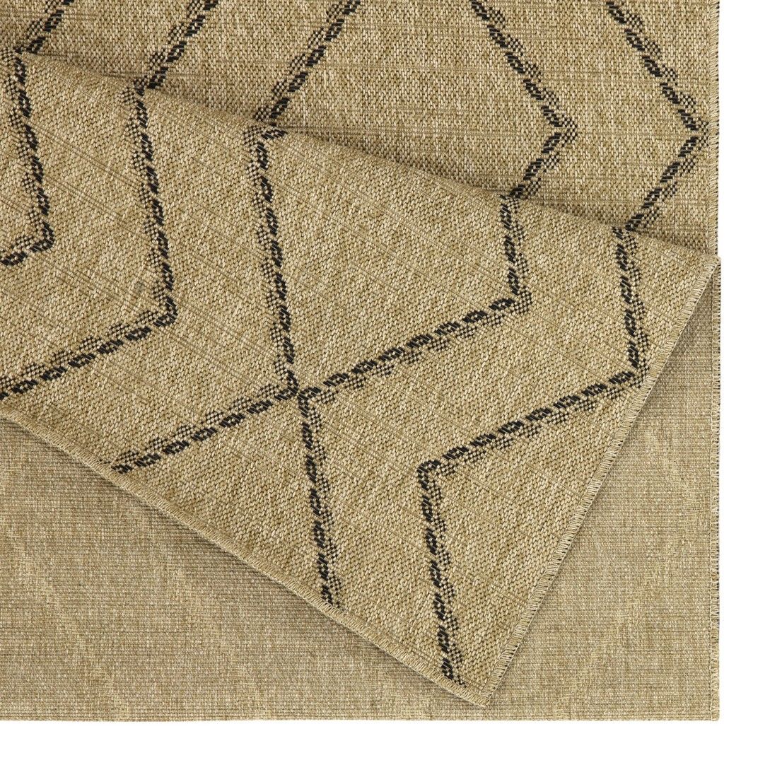 Indoor and Outdoor Diamond Polypropylene Rug