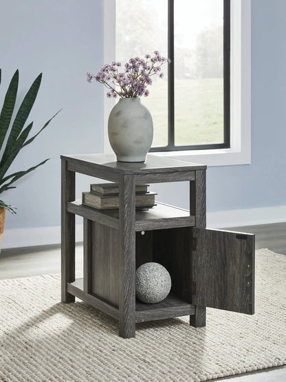 Fendenmore Chair Side End Table With USB Ports