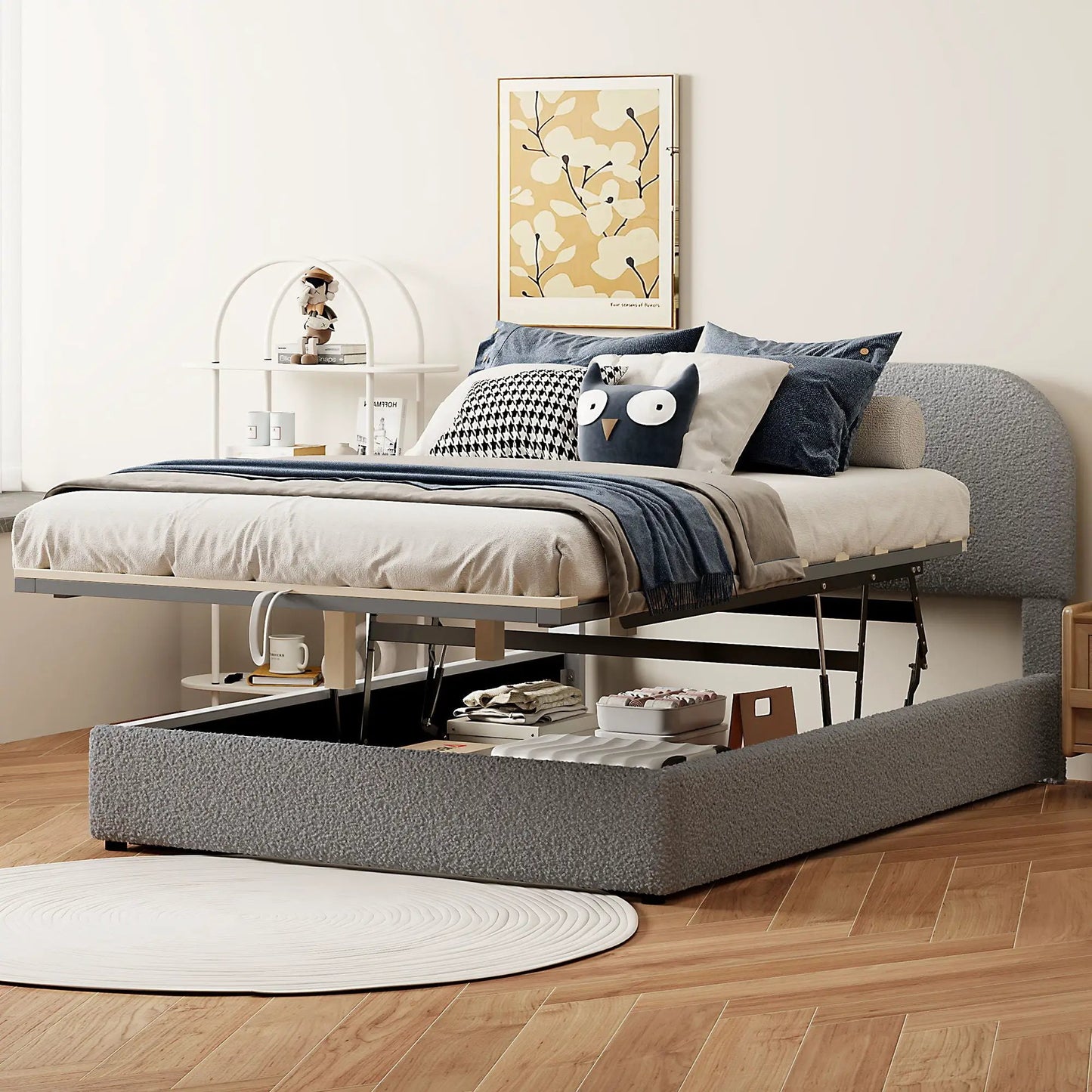 Upholstered Platform Bed With Hydraulic Storage