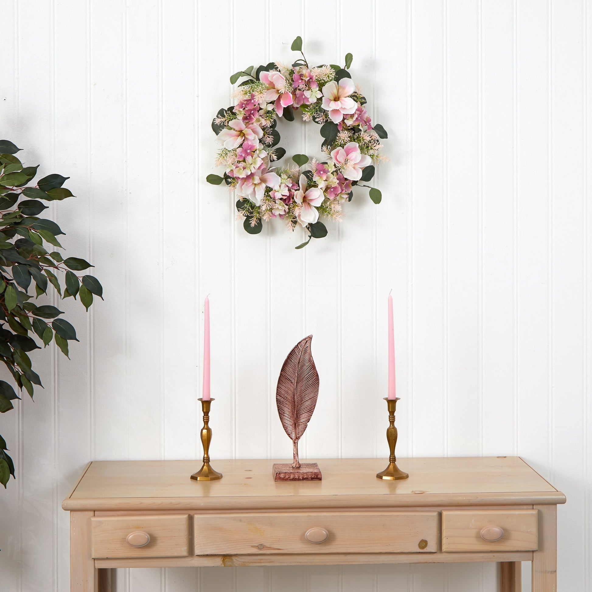 20” Hydrangea and Magnolia Artificial Wreath - Tampa Home & Garden Store