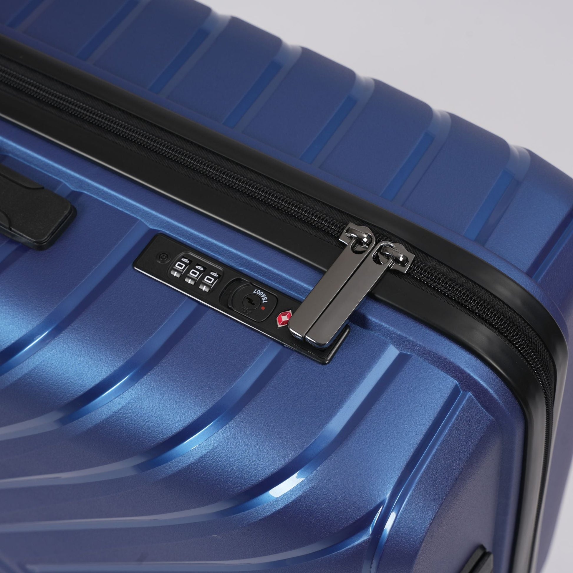 20-inch Blue Carry-On Hardcase Roller Luggage - Tampa Home & Garden Store