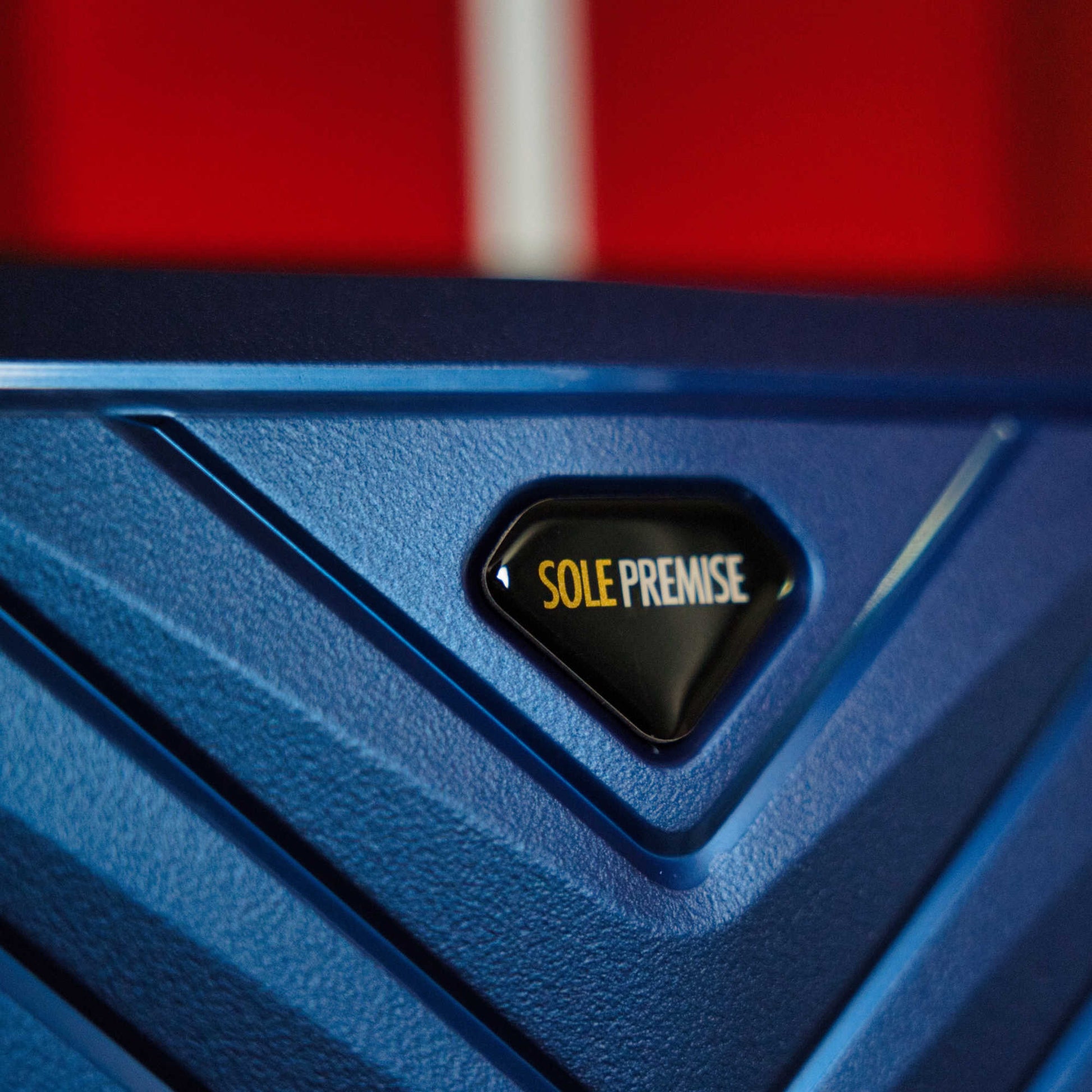 20-inch Blue Carry-On Hardcase Roller Luggage - Tampa Home & Garden Store