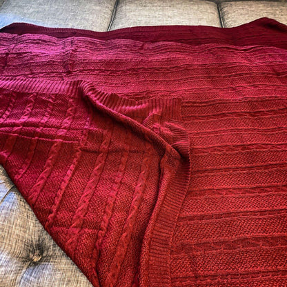 Cozy Ivory Cable Knit Throw Blanket for Home