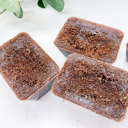 Gia Roma Gingerbread Spiced Latte XL wax melt, four brown wax tarts with crumbly topping on Tampa Home & Garden Store