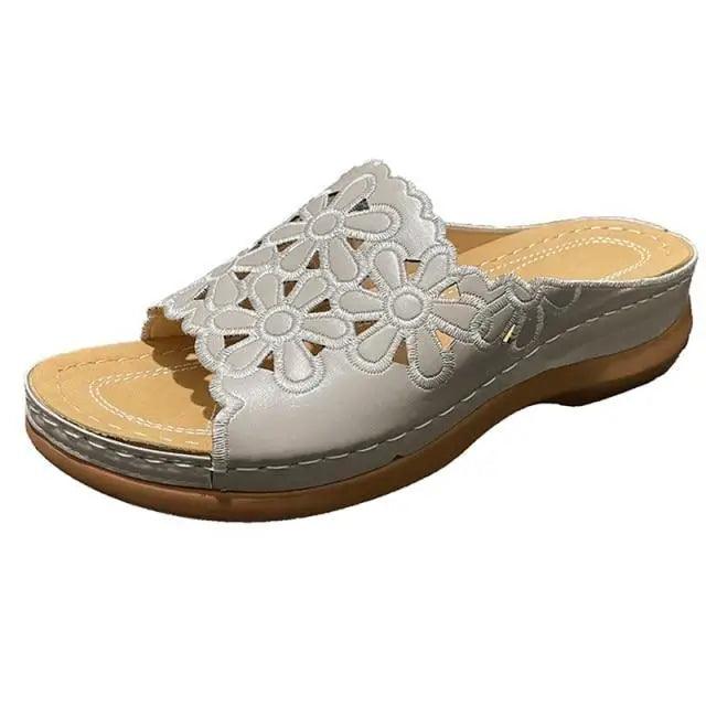 Stevvex women's sandals white floral cutout upper tan footbed ST12455NIL on Tampa Home & Garden Store