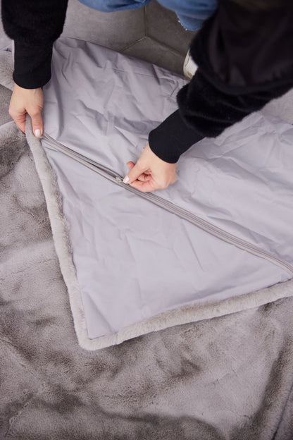 Couverture d'extérieur imperméable et coupe-vent grand format | Pretty Rugged
