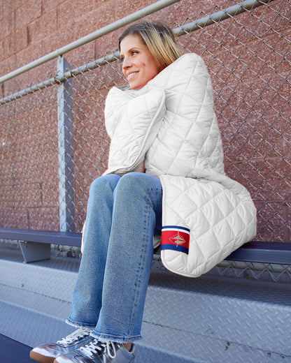 Couverture matelassée imperméable avec poches | Pretty Rugged