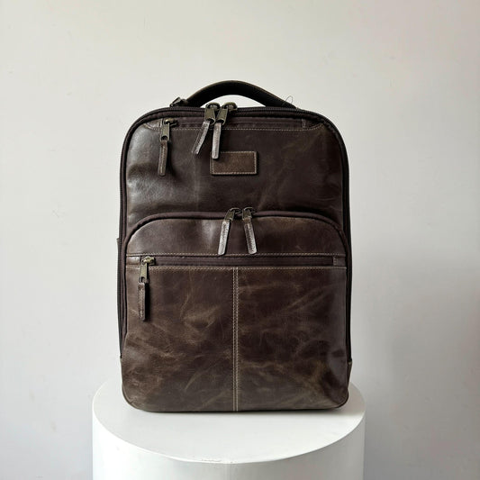 Mochila para portátil de piel Crazy Horse de plena flor – Premium, Resistente y con Estilo
