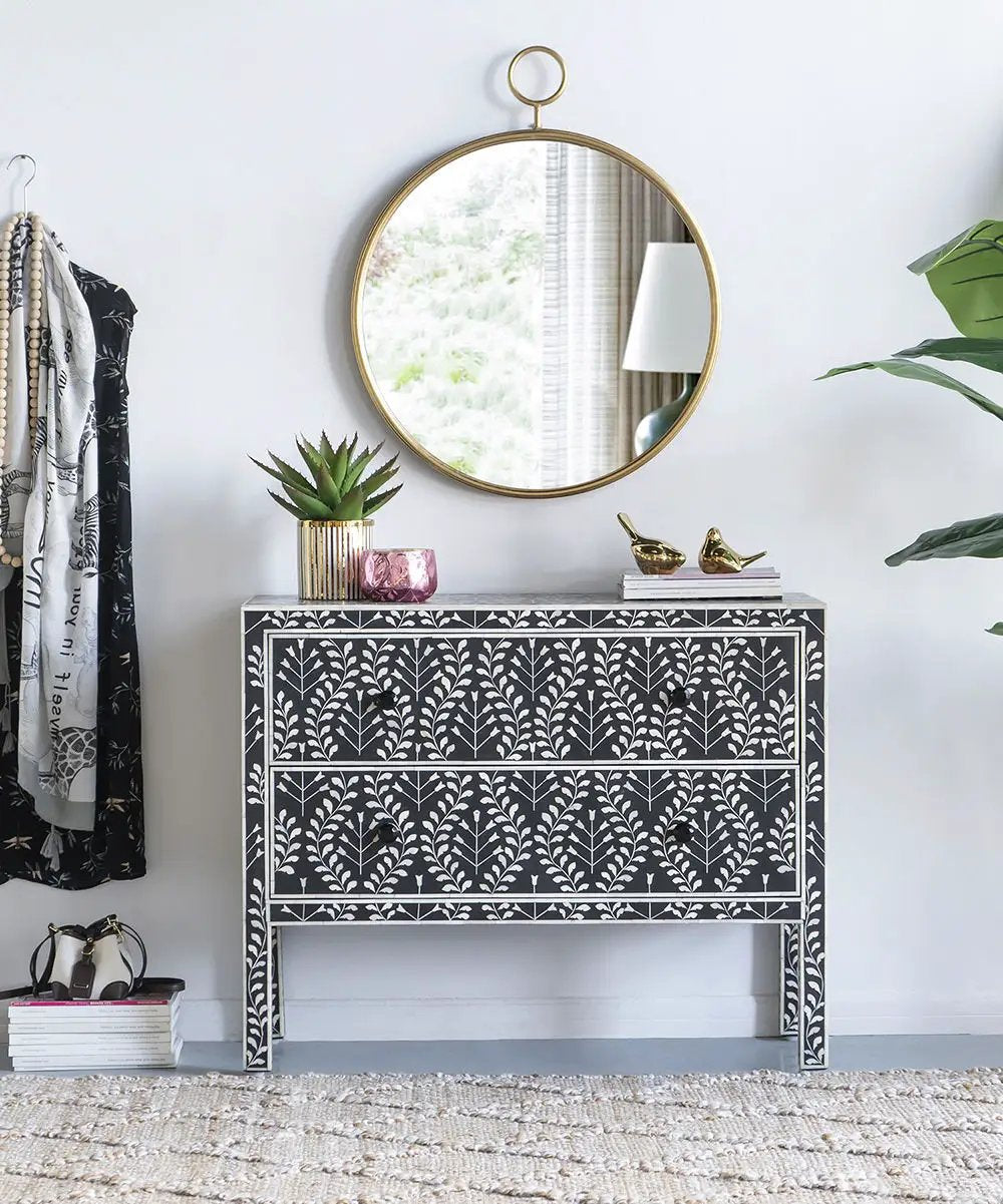 Circle Wall Mirror With Iron Frame Living Room
