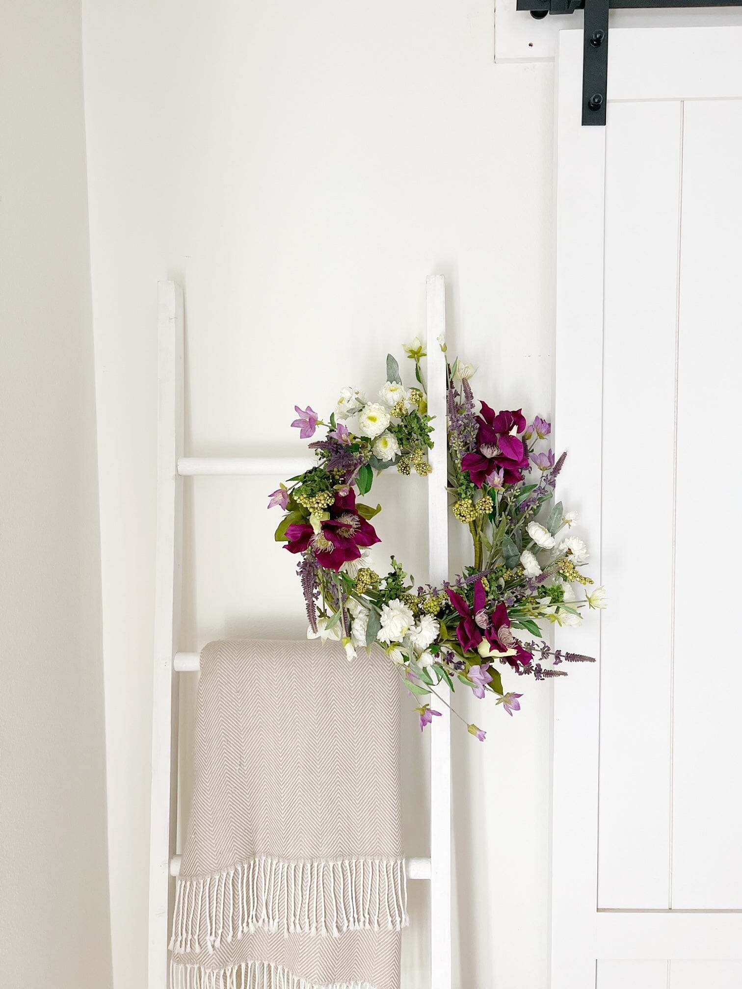 22” Mixed Flower Artificial Wreath - Tampa Home & Garden Store