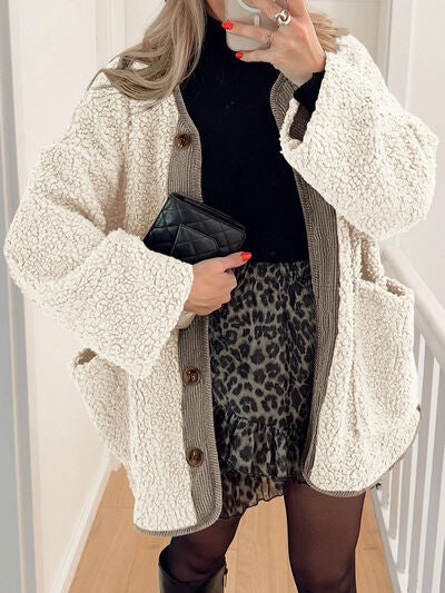 Stevvex Modern Cozy Sherpa Jacket with contrast knit trim, oversized cream fleece, front pockets on Tampa Home & Garden Store