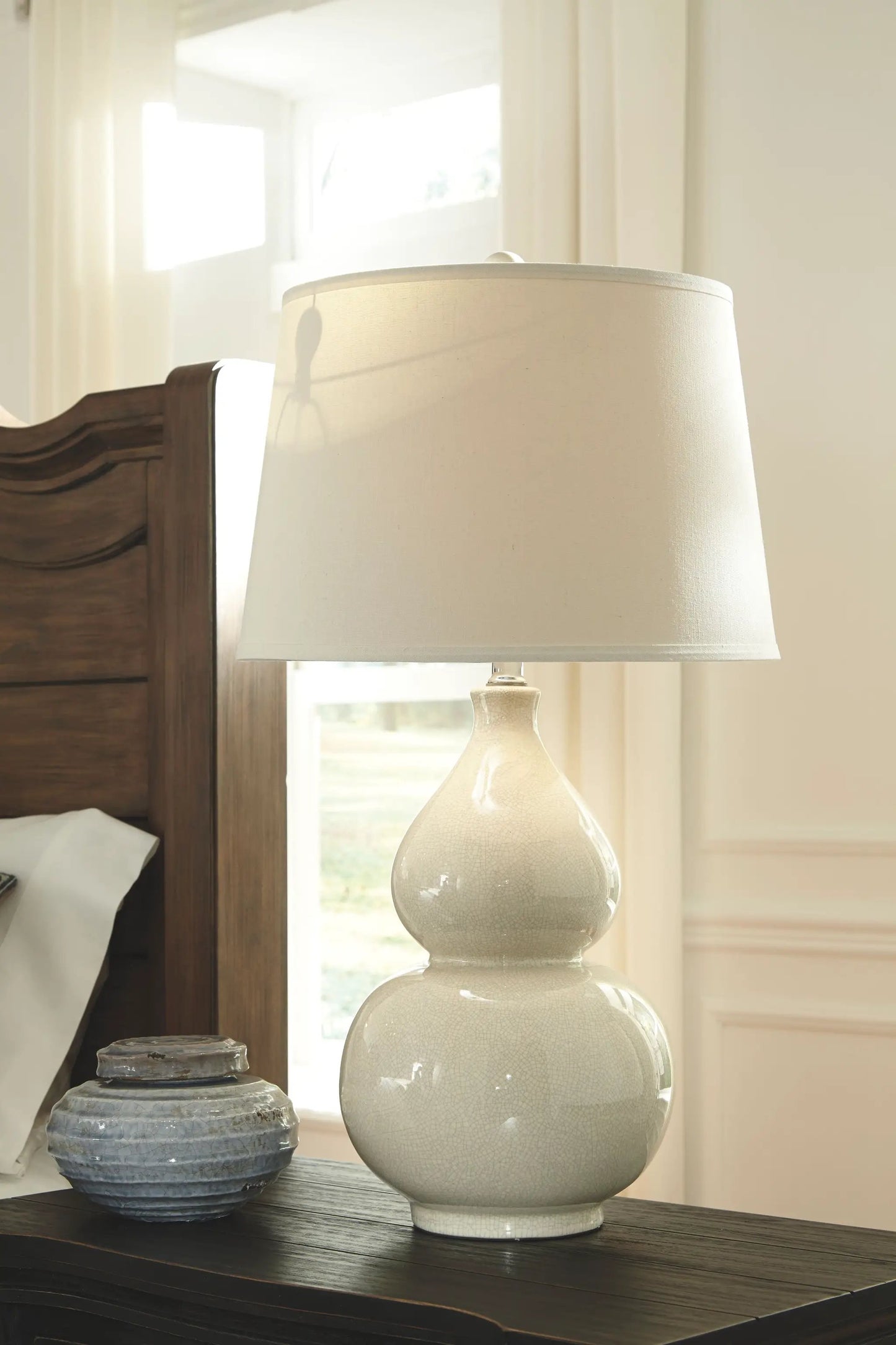 Saffi Ceramic Table Lamp Cream Finish Elegant