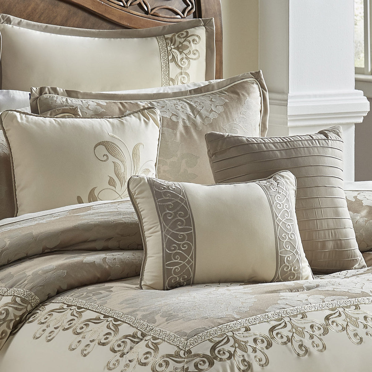 Hillcrest Ivory Damask and Jacquard Comforter Set