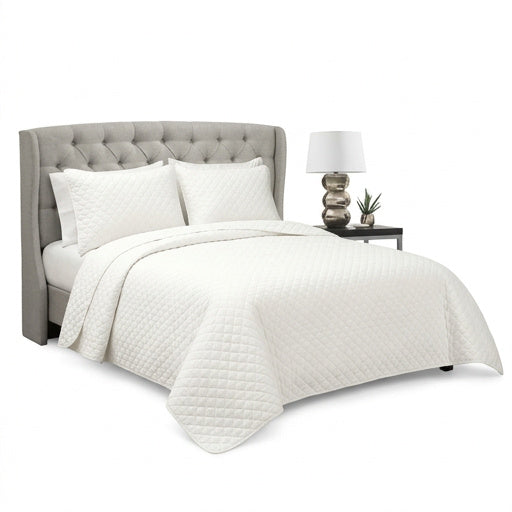 Ava Diamond oversized cotton 3-piece quilt set full/queen white quilted bed on Tampa Home & Garden Store